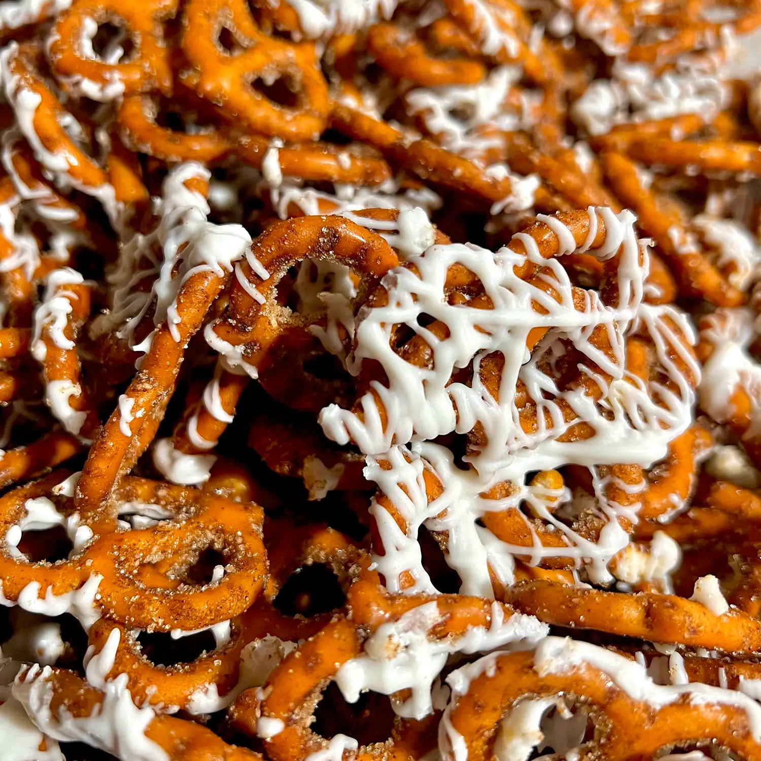 Pumpkin Spice & White Chocolate Half-Pound Pretzels – Fresh Batch Extra