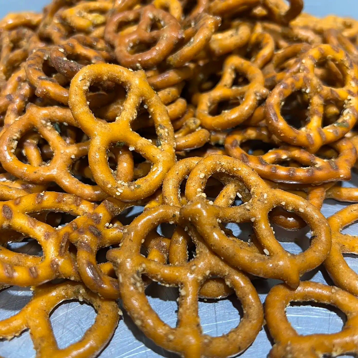 ONION & HERB PRETZELS